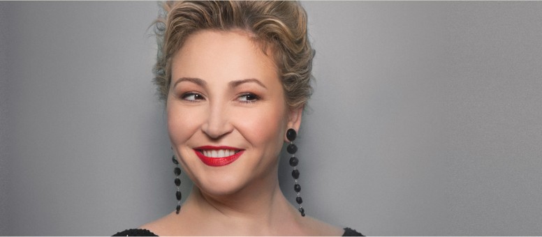 RENCONTRE AVEC LA MEZZO-SOPRANO KARINE DESHAYES